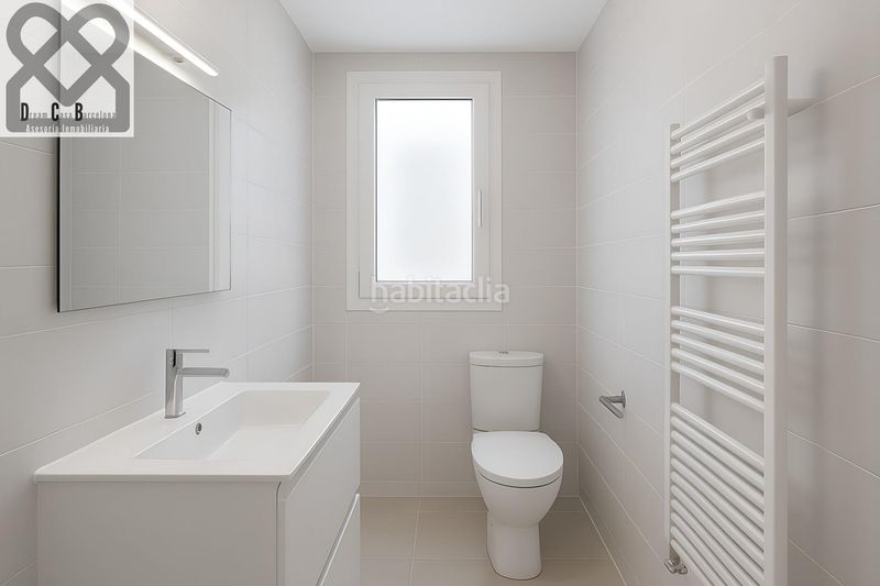 Foto 73a517a2-7fec-4964-b6c2-0414084fa3b9. Casa amb calefacció aparcament a Corbera de Llobregat