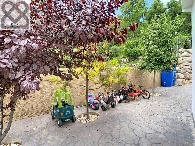 Foto 133bd792-5820-45b6-a4c3-466f2a2b4a4c. Casa amb calefacció aparcament a Corbera de Llobregat