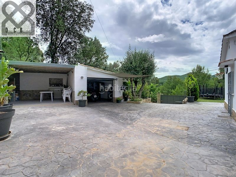 Foto 3178b0c0-8113-4ede-82ab-2c1510e4d23a. Casa amb calefacció aparcament a Corbera de Llobregat