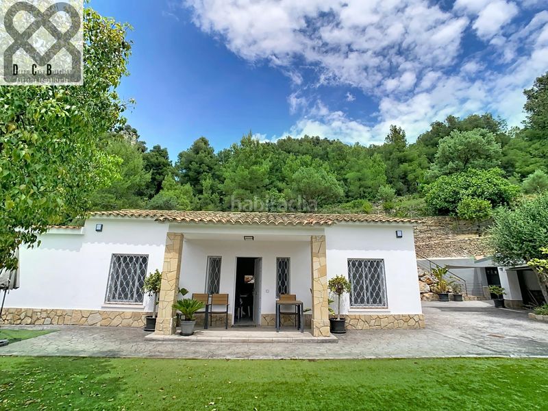 Foto 4f5d70b4-2f40-435c-8a9b-08579b06331f. Casa amb calefacció aparcament a Corbera de Llobregat