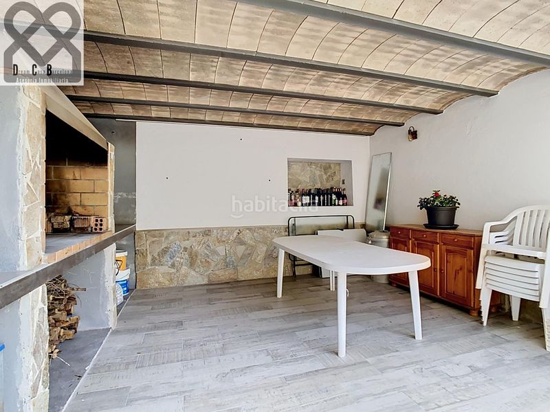 Foto 5653e691-41a6-4b31-9cb5-b62016e9d93d. Casa amb calefacció aparcament a Corbera de Llobregat