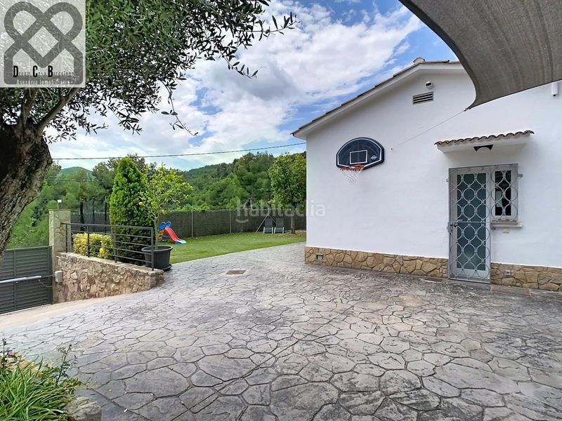 Foto c1644869-9f6e-4938-afbc-0f3721cd6352. Casa amb calefacció aparcament a Corbera de Llobregat