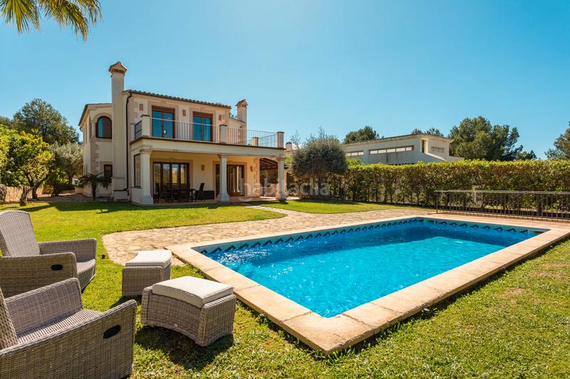 Foto 0e423434-f638-41f9-a345-57d567c6e799. Chalet con camino riscaldamento parcheggio piscina in Calvià