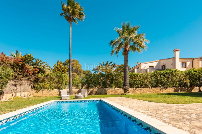 Foto b61c6589-dd2d-4c05-9e82-31e38719bb43. Chalet con camino riscaldamento parcheggio piscina in Calvià