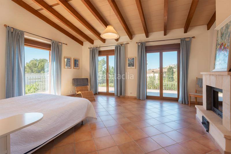 Foto e20675d2-616d-4d8e-bcab-90d36ba988b7. Chalet con camino riscaldamento parcheggio piscina in Calvià
