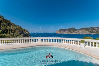 Xalet  Carrer gerani. Villa de lujo con espectaculares vistas al mar