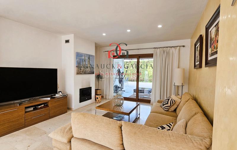 Foto 142a43a1-e228-4688-b771-42546eb883ea. Reihenhaus mit kamin heizung parking in Son Verí Llucmajor