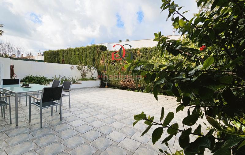 Foto ec17dc83-f039-4f2d-a0df-afddc0bbb6b5. Reihenhaus mit kamin heizung parking in Son Verí Llucmajor