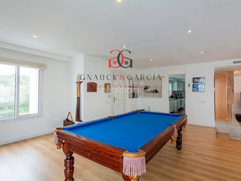 Foto 61e0bc38-842e-49ad-8bfd-c8b245957dc6. Reihenhaus mit kamin heizung parking pool in Son Verí Llucmajor