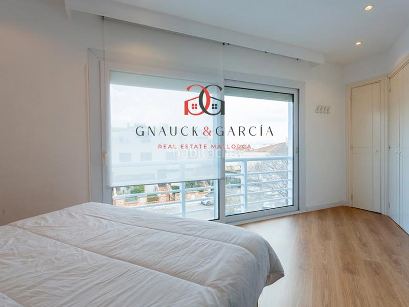 Foto 8386f160-0d1b-476f-810e-8096d03e29e2. Reihenhaus mit kamin heizung parking pool in Son Verí Llucmajor