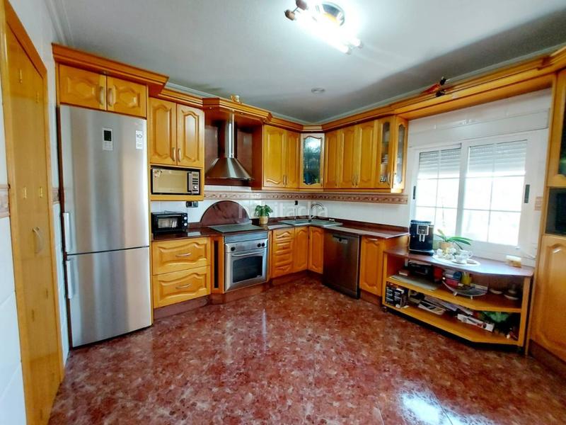 Foto e2a55ec1-b3aa-45c4-9cc9-d2b8e825cd5d. Casa adossada amb aparcament a El Fenazar - Campotéjar Molina de Segura
