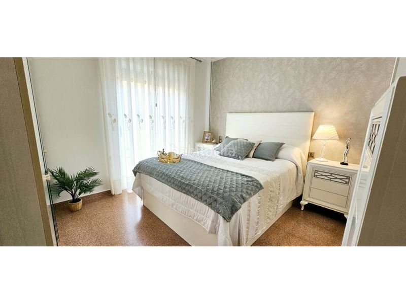 Foto 48b1f9d1-fce9-489e-a5b4-94fe18eae101. Semi detached house in calle marchante 23 in Jumilla