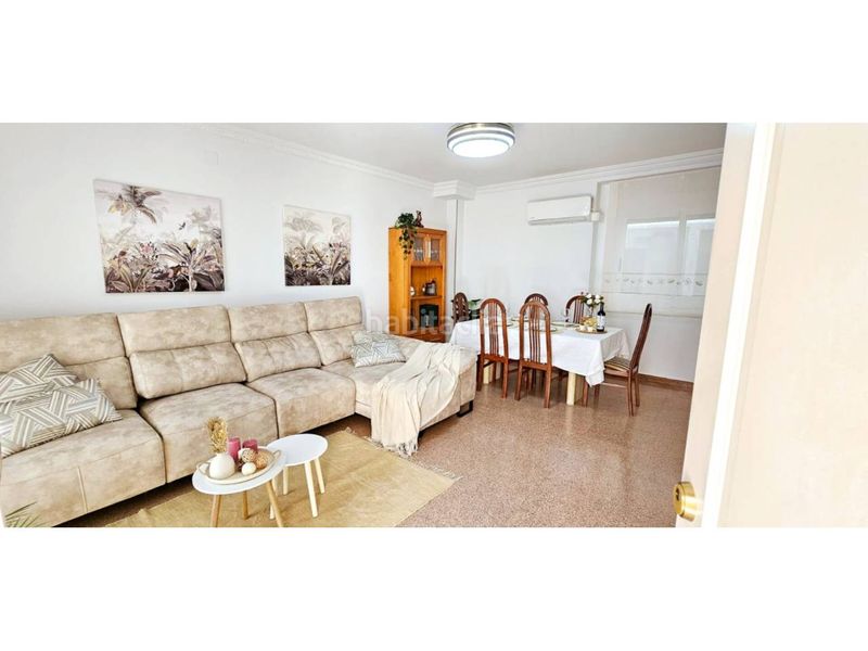 Foto b86bd334-57fb-4b5a-8e5e-ea0e1c67daeb. Semi detached house in calle marchante 23 in Jumilla