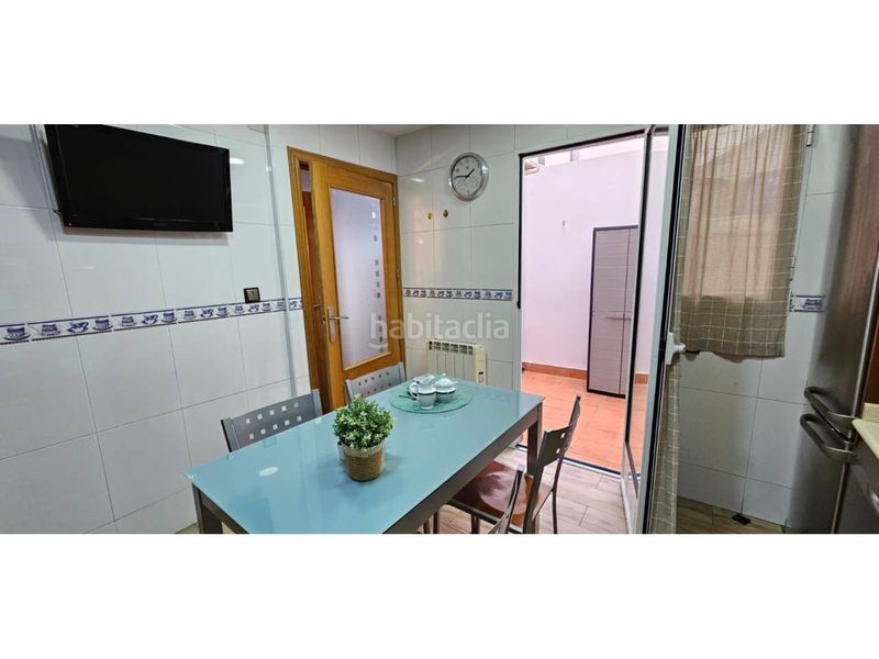 Foto dec4fa8f-f036-4d51-bdad-48a599ca2463. Semi detached house in calle marchante 23 in Jumilla
