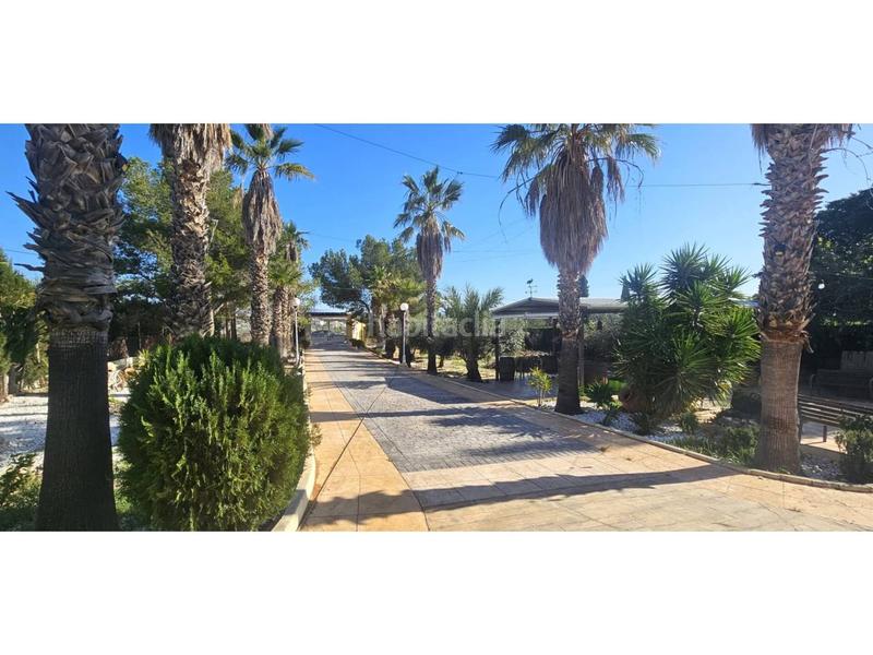 Foto dc53afd2-8374-4025-aeda-cad322fc474a. Chalet mit pool in Centro Molina de Segura