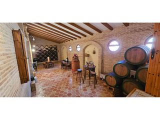 Chalet in Jumilla. Exclusiva villa de lujo con finca privada a pocos minutos de jum