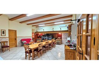Chalet in Jumilla. Exclusiva villa de lujo con finca privada a pocos minutos de jum