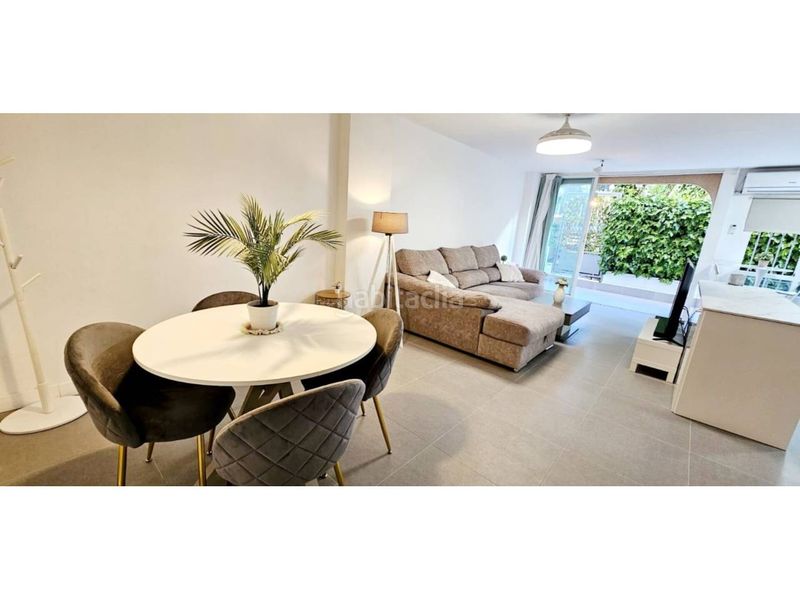 Foto 1d5a4230-1dfa-44b8-8840-33650e980843. Piso exclusiva planta baja de diseño en urbanización altorreal con jardín privado. en Molina de Segura