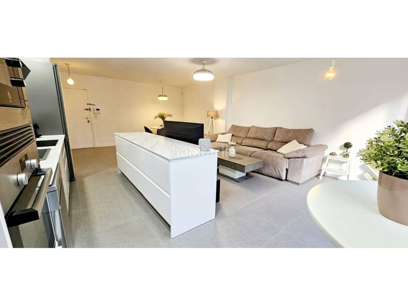 Foto a641c6e7-6d02-4b1a-8766-032da996d12b. Piso exclusiva planta baja de diseño en urbanización altorreal con jardín privado. en Molina de Segura