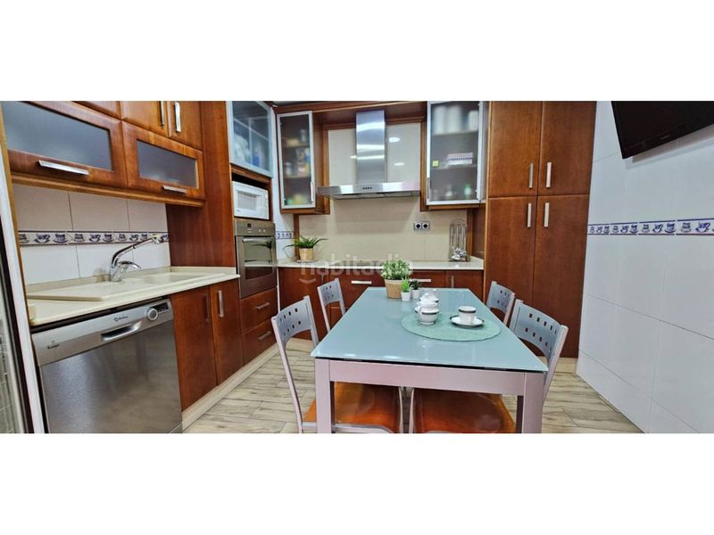 Foto e0c8498d-8f62-4c88-93d6-b2e1277673f6. Casa adossada amb calefacció aparcament a Jumilla
