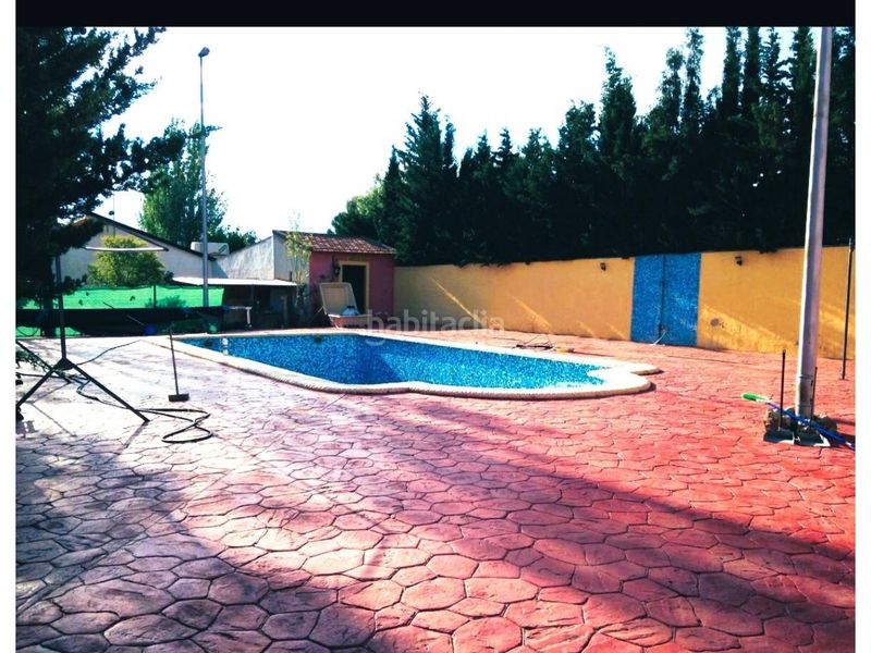 Foto 30066cfb-db22-400d-af10-b769fb0cdc76. Masia amb piscina a Jumilla