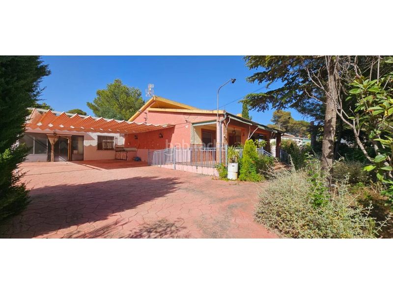 Foto b388b282-87f0-4786-86c9-083353656044. Masia amb piscina a Jumilla