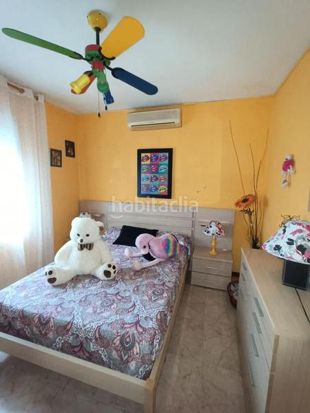 Foto f7823ffa-adba-4648-b883-0a4f2f1aa737. Casa  con parcela, piscina y negocio funcionando en Estremera