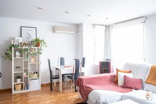 Appartement  Calle conde aranda. Fantástico dúplex con balcón en el centro