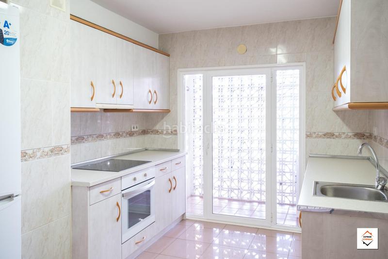 Foto d0fa22b6-4f70-449d-b211-7853c39ee509. Appartement avec chauffage dans Parque Palomar - Bombarda Zaragoza