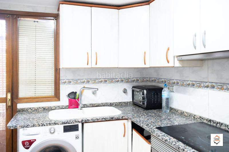 Foto 389782bb-66f8-458a-8fd3-c877aa708131. Apartamento piso julio garcia condoy 22 en Parque de los Cineastas Zaragoza