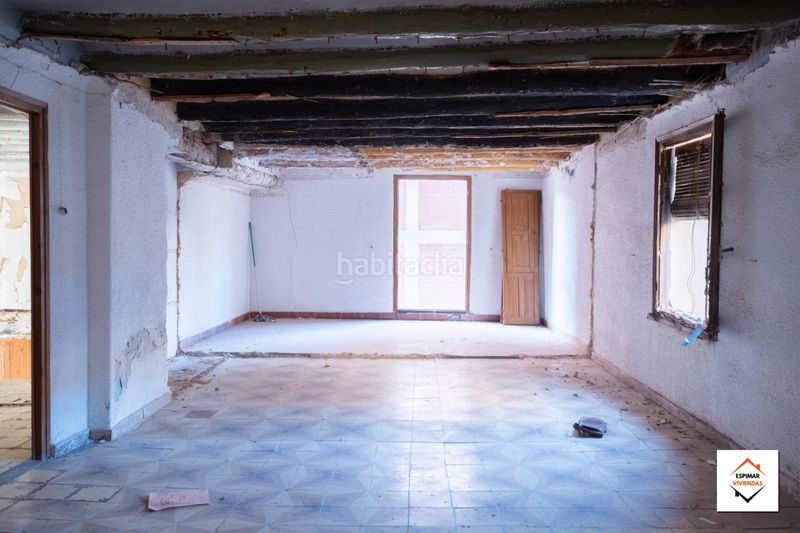 Foto 8177a5c2-df56-4902-904f-9da23eebe474. Casa amb aparcament a Utebo
