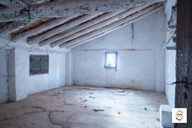 Foto e0411d6b-7ff9-4960-87a6-8fcc11aa0a36. Casa amb aparcament a Utebo