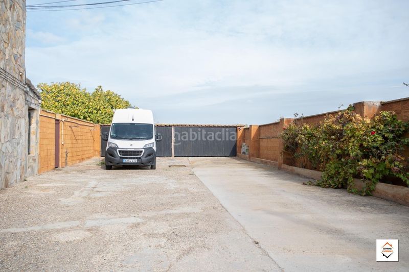 Foto e88e4566-3854-4ddd-adfa-732405dae606. Casa adossada amb aparcament a Casetas-Villarrapa Zaragoza