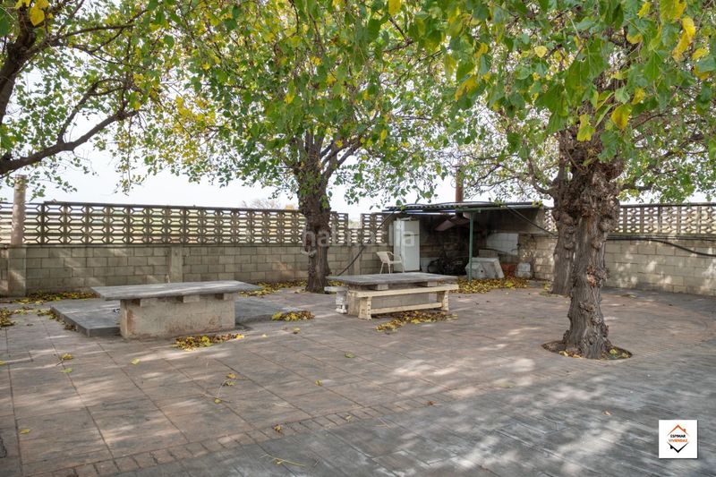Foto f05c066e-4625-454c-8c41-51252b512e30. Casa adossada amb aparcament a Casetas-Villarrapa Zaragoza