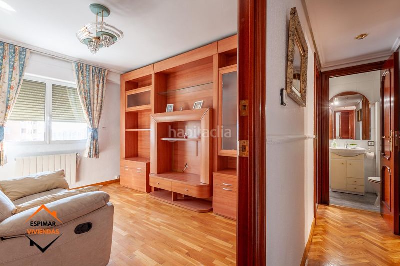 Foto dd0ac0e9-783a-4fa5-a452-8fd608e2279d. Pis a Parque Palomar - Bombarda Zaragoza