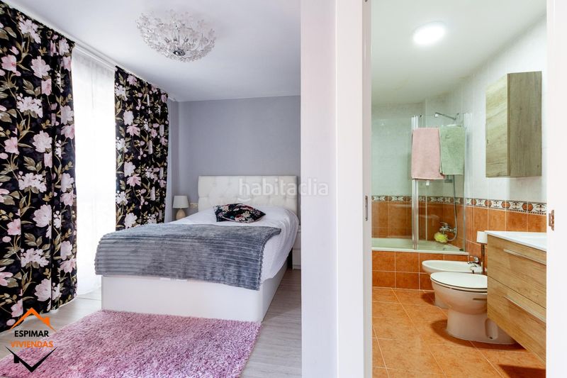 Foto b4222d2e-fbad-4bdf-b845-03a0cf635e51. Casa adossada amb calefacció aparcament piscina a Pedrola