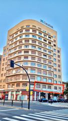 Büro  Calle de juan xxiii. Oficina céntrica con posibilidad de alquiler con opción a compra
