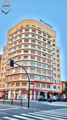 Affitto Ufficio  Calle de juan xxiii. Oficina céntrica con posibilidad de alquiler con opción a compra