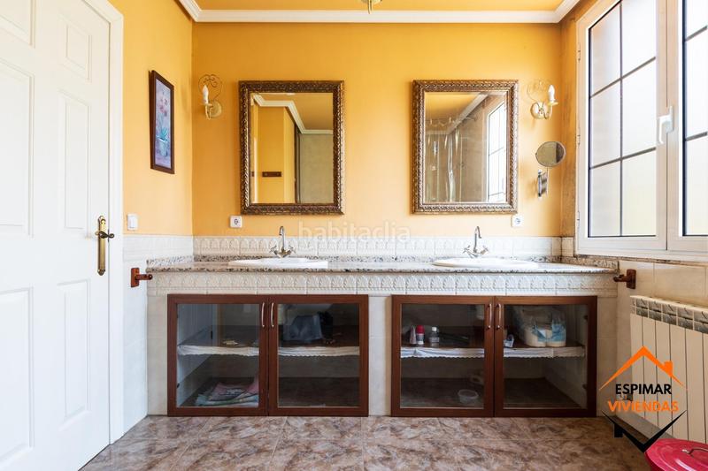 Foto 2d214325-a5d2-4f3d-a75c-7c622679bc9a. Chalet exclusivo chalet en Montecanal en Montecanal Zaragoza