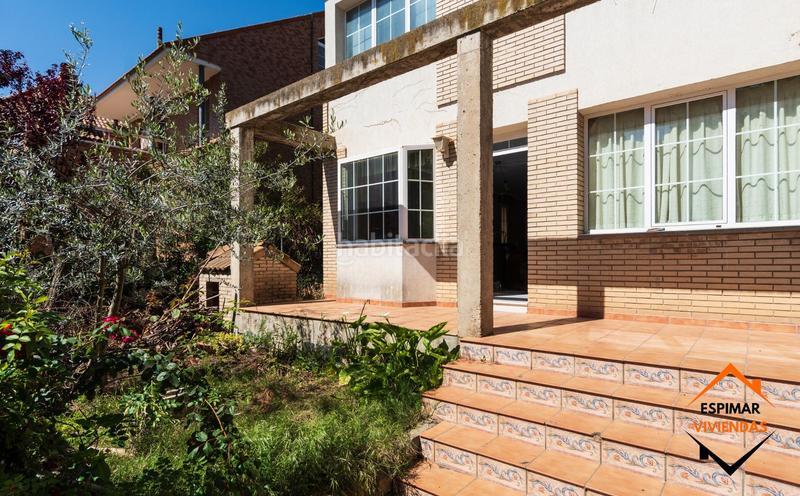 Foto 63b0c8f3-2aef-4a3a-9354-4d0a7c152f9b. Chalet exclusivo chalet en Montecanal en Montecanal Zaragoza