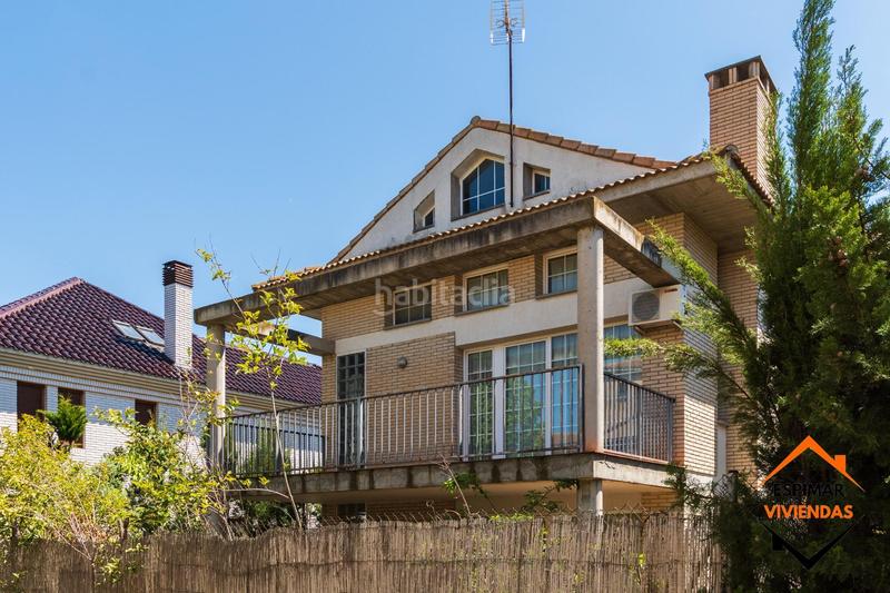 Foto b4881047-f4fe-44bd-9226-3dbff2bc55a5. Chalet exclusivo chalet en Montecanal en Montecanal Zaragoza