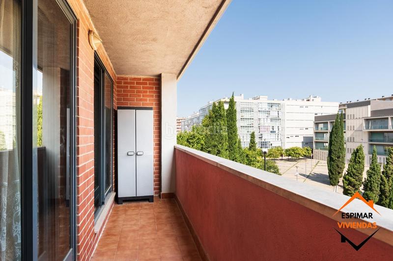 Foto b69ea79a-2f76-43be-82fa-43eb78a2d7f6. Pis amb calefacció aparcament a Parque Goya Zaragoza