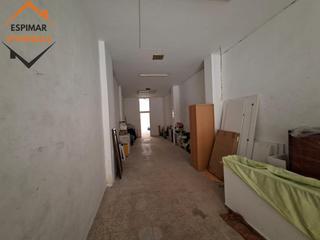 Estudi a Calle monegros 2. Estudio loft en la almozara