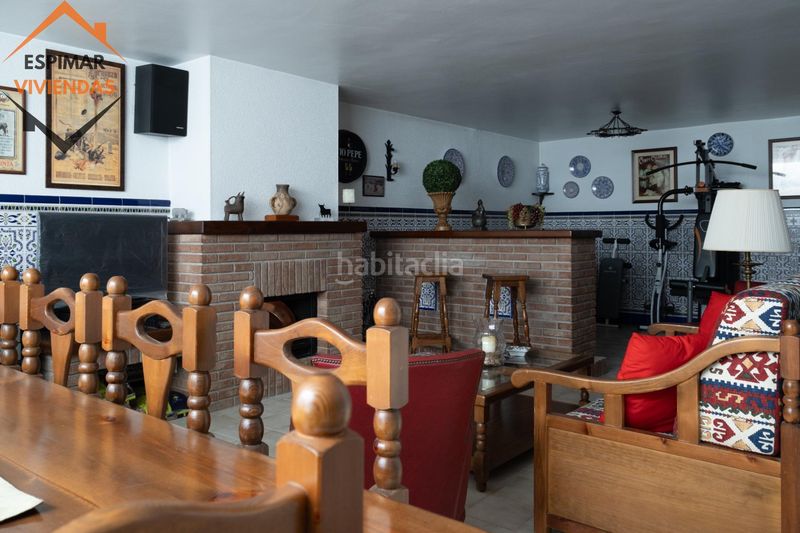 Foto 6a795c6e-2b40-46ef-a8f5-55b141556bcf. Casa adossada amb aparcament piscina a Movera Zaragoza