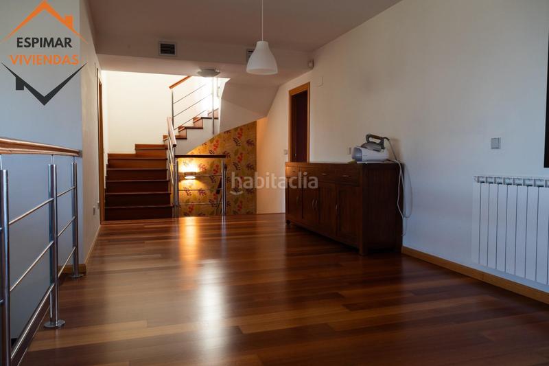 Foto 2cb46a52-6086-422e-ba3c-aded4390c8de. Xalet amb aparcament piscina a Villanueva de Gállego