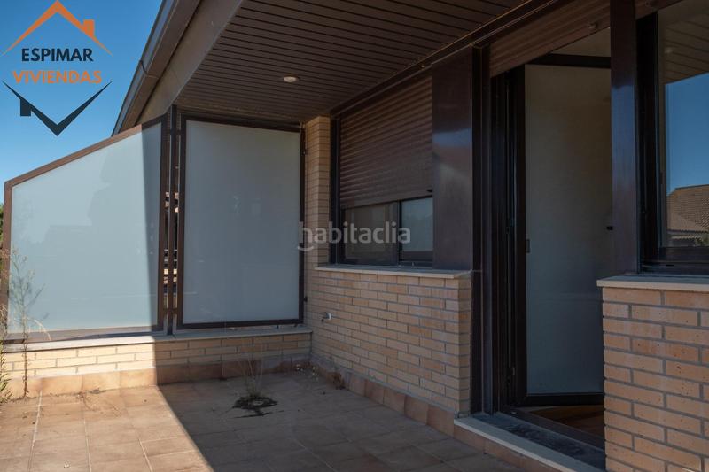 Foto 4e943294-9015-43ec-81fc-52a9fb0170c9. Xalet amb aparcament piscina a Villanueva de Gállego