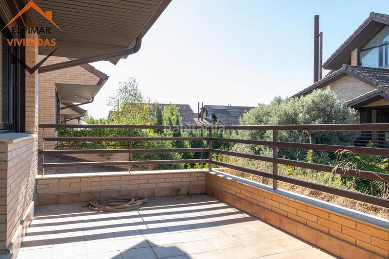 Foto dc5e6737-a5cb-4341-98a1-b47c616f9a78. Xalet amb aparcament piscina a Villanueva de Gállego