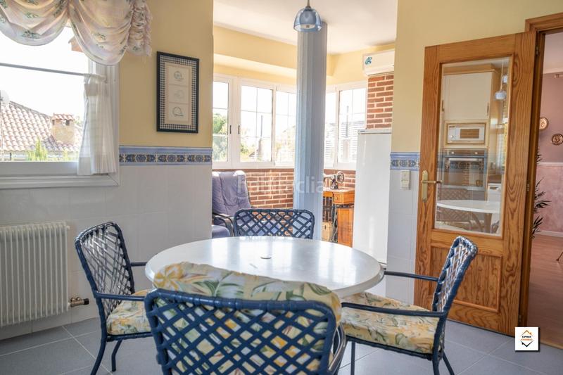 Foto 63a92b5e-912f-4cac-bb9c-f554cbc9519e. Maison avec chauffage parking piscine dans Peña el Zorongo Zaragoza