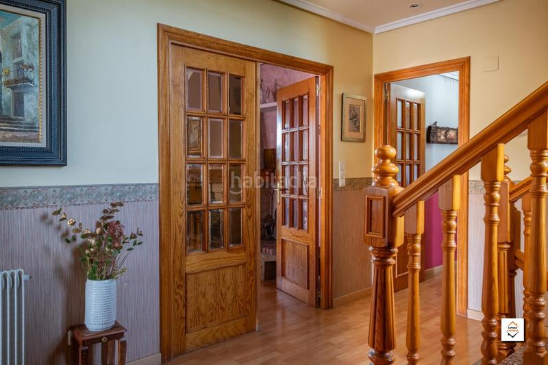 Foto a11a5350-4489-425a-ae71-59e1f9369521. Maison avec chauffage parking piscine dans Peña el Zorongo Zaragoza