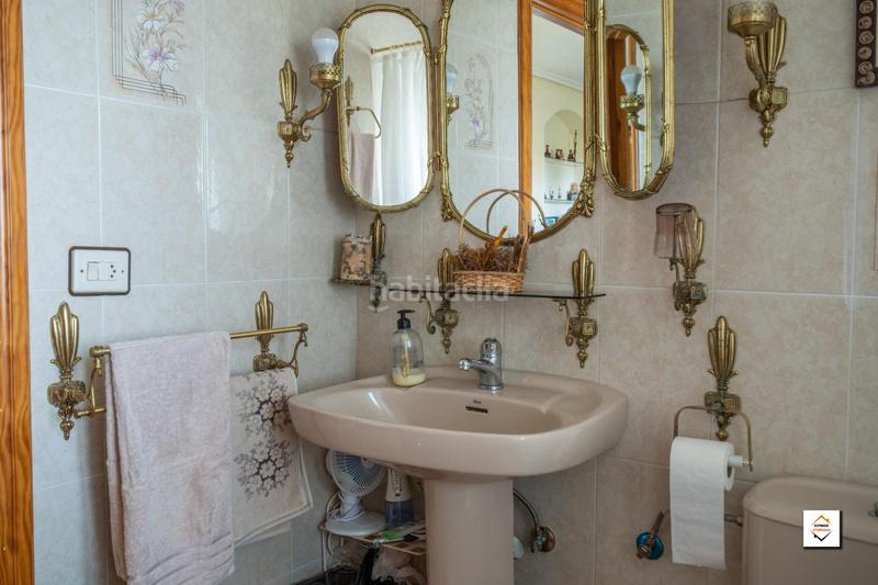 Foto a956a2a2-e9a0-4923-a0c6-b437d1c004df. Casa amb calefacció aparcament piscina a Peña el Zorongo Zaragoza